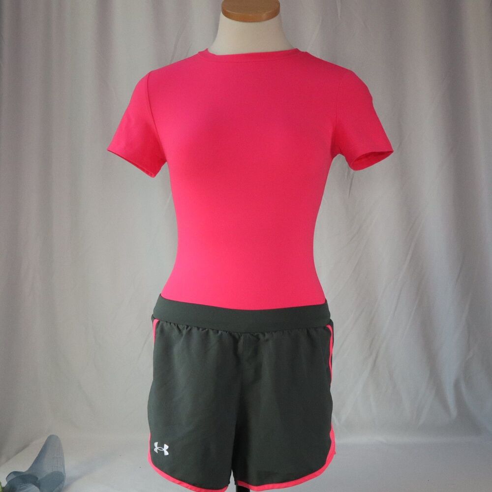 Under Armor Swim Trunks and matching T-shirt girls Size XS (10-12) - Picture 3 of 9